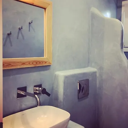 Blu August Private Residences *